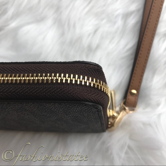 NWT Michael Kors Brown Large phone case wallet - Picture 4 of 8